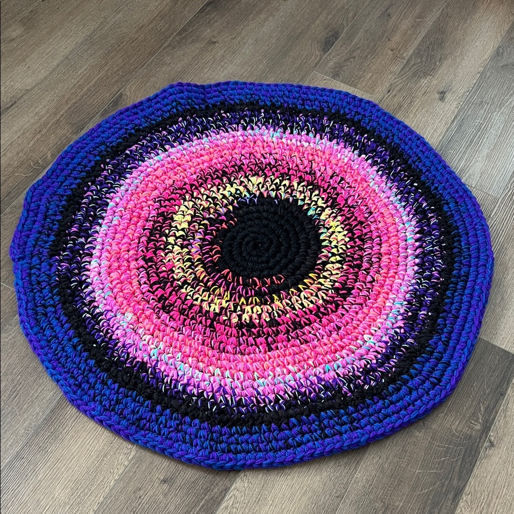 Handmade rug NEW